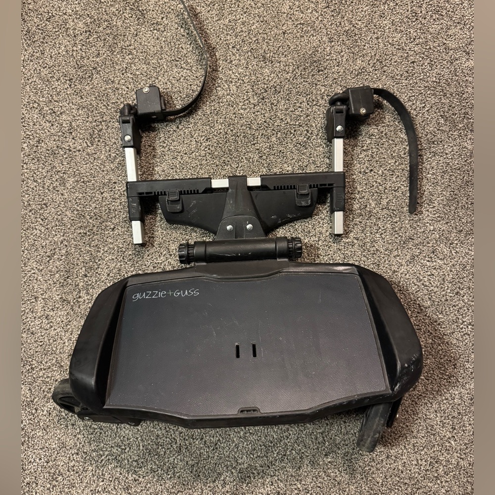 Guzzie & Guss Hitch Universal Stoller Board